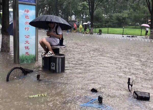 手機耳機相機等電子產品進水了怎么辦？